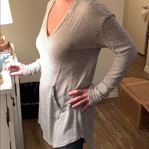 Gray tunic hoodie.